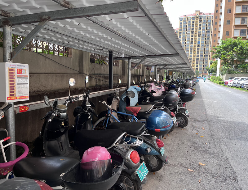 及時(shí)電電動(dòng)車充電樁費(fèi)用多少？設(shè)備維護(hù)難嗎？
